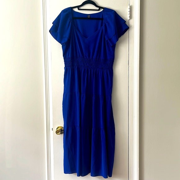 SHEIN Dresses & Skirts - Royal blue midi dress with short sleeves smocked waist